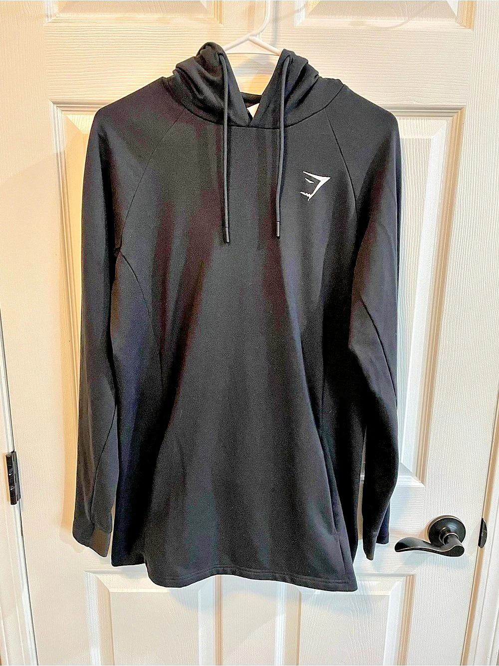 Gymshark Men’s Small Black Lightweight Pullover Hoodie Embroidered Logo